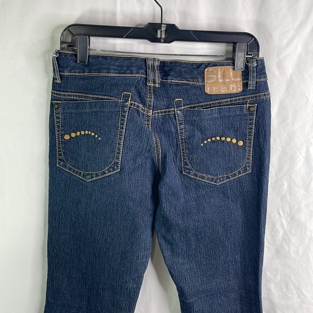 GLO Jeans - Picture 3 of 4